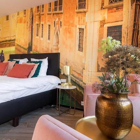 Hotel De Valk ファルケンスワールト エクステリア 写真