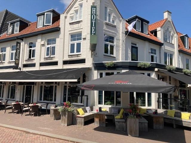 Hotel De Valk ファルケンスワールト エクステリア 写真