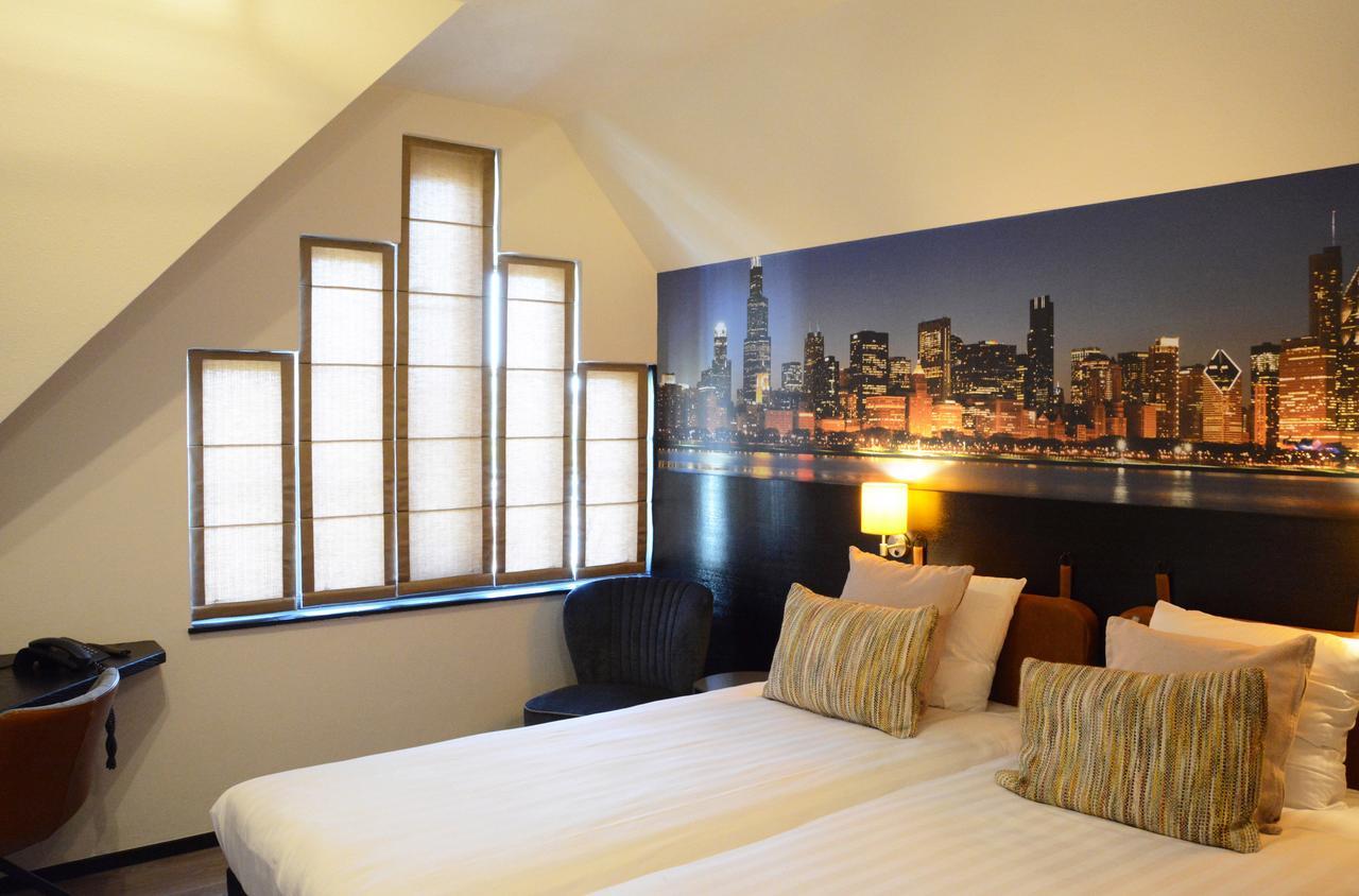 Hotel De Valk ファルケンスワールト エクステリア 写真