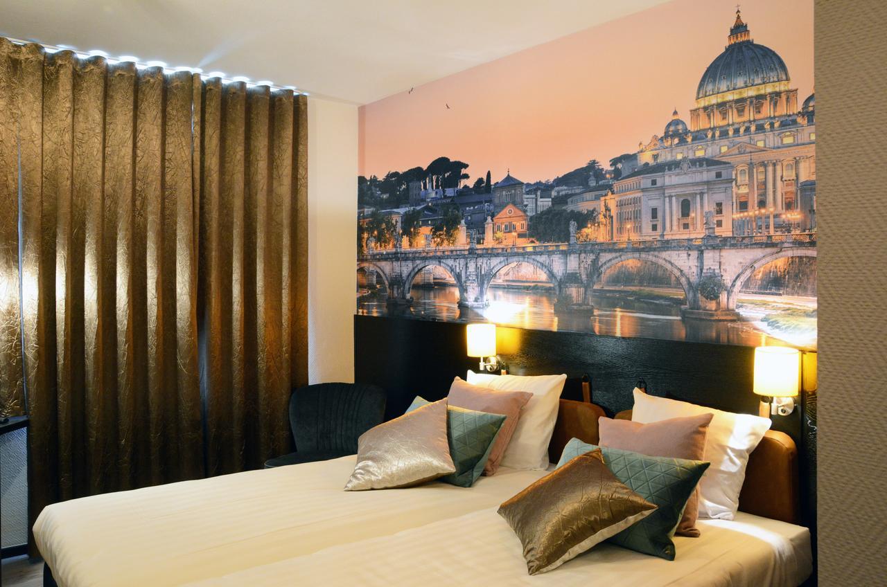 Hotel De Valk ファルケンスワールト エクステリア 写真