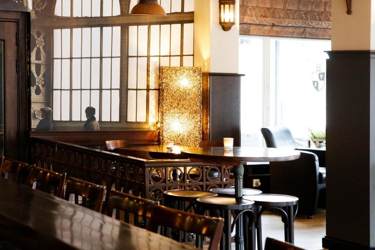 Hotel De Valk ファルケンスワールト エクステリア 写真